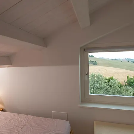 In Near Porto Recanati Villa Montelupone