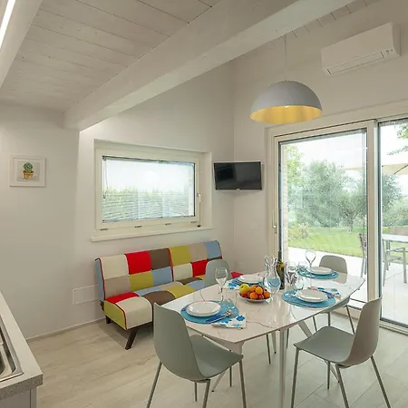 In Near Porto Recanati Villa Montelupone