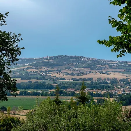 Pleasant With Pool Montelupone
