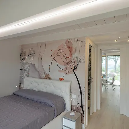 In Near Porto Recanati Villa Montelupone